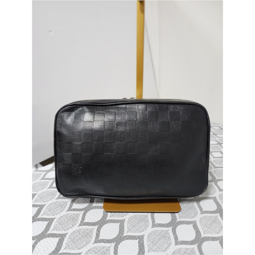 Louis Vuitton Damier Infini Minaudière Clutch Black